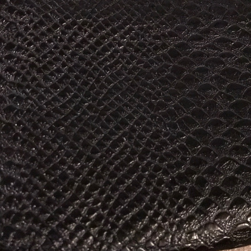 Clutch - Picture 4 of 5